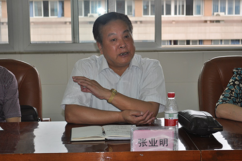 咸宁来访2.jpg